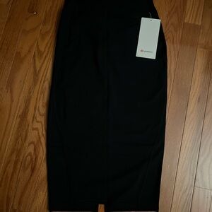 Elegant Lulu Black Pencil Skirt
